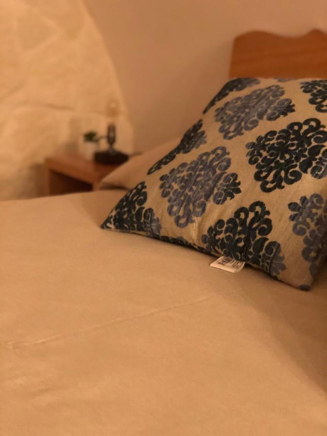 Il Galletto Viola, Luxury Room & Suite パラッツォーロ・アクレイデ エクステリア 写真